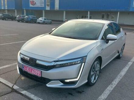 Серый Хонда Клерити, объемом двигателя 1.5 л и пробегом 110 тыс. км за 20500 $, фото 1 на Automoto.ua