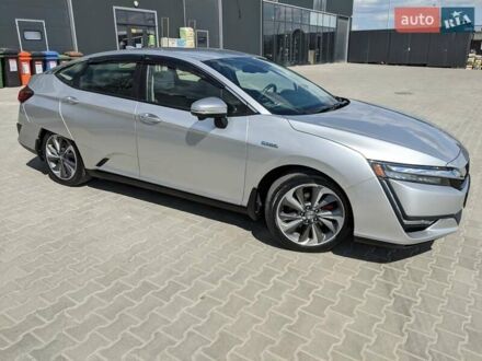 Хонда Клерити 2018 в Тернополе на Automoto.ua Серый Хонда Клерити, объемом двигателя 1.5 л и пробегом 50 тыс. км за 24800 $, фото 1 на Automoto.ua
