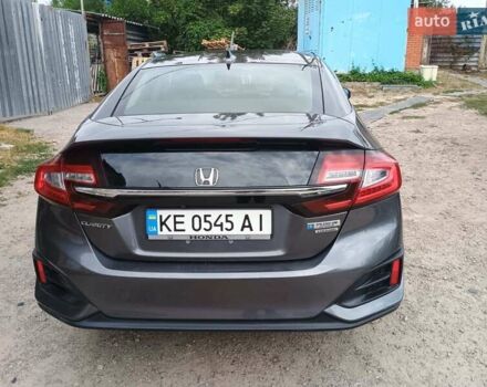 Серый Хонда Клерити, объемом двигателя 1.5 л и пробегом 200 тыс. км за 17800 $, фото 1 на Automoto.ua