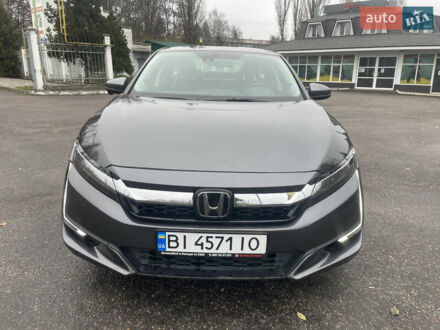 Серый Хонда Клерити, объемом двигателя 1.5 л и пробегом 48 тыс. км за 21500 $, фото 1 на Automoto.ua