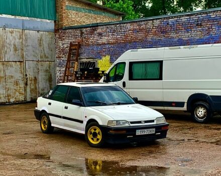 Белый Хонда Концерто, объемом двигателя 1.5 л и пробегом 350 тыс. км за 1500 $, фото 1 на Automoto.ua