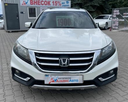 Белый Хонда Кросстур, объемом двигателя 2.4 л и пробегом 208 тыс. км за 11999 $, фото 1 на Automoto.ua