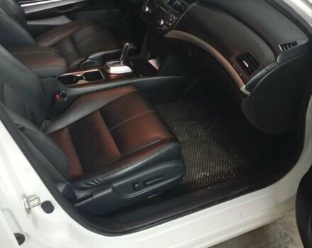 Белый Хонда Кросстур, объемом двигателя 2.4 л и пробегом 204 тыс. км за 11100 $, фото 20 на Automoto.ua