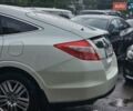 Белый Хонда Кросстур, объемом двигателя 2.4 л и пробегом 238 тыс. км за 9200 $, фото 11 на Automoto.ua