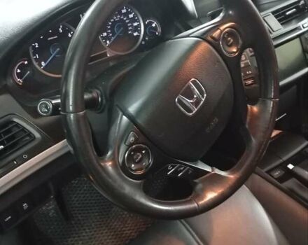 Белый Хонда Кросстур, объемом двигателя 2.4 л и пробегом 204 тыс. км за 11100 $, фото 12 на Automoto.ua