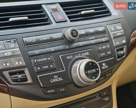 Білий Хонда Кросстур, об'ємом двигуна 2.4 л та пробігом 217 тис. км за 12900 $, фото 30 на Automoto.ua