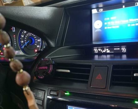 Белый Хонда Кросстур, объемом двигателя 2.4 л и пробегом 204 тыс. км за 11100 $, фото 4 на Automoto.ua