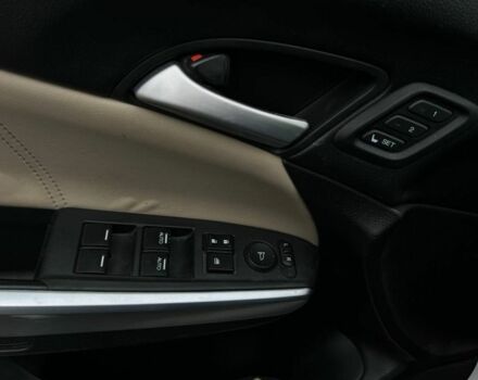 Білий Хонда Кросстур, об'ємом двигуна 2.4 л та пробігом 256 тис. км за 11400 $, фото 13 на Automoto.ua