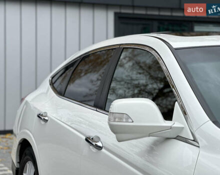 Білий Хонда Кросстур, об'ємом двигуна 2.35 л та пробігом 294 тис. км за 12950 $, фото 13 на Automoto.ua