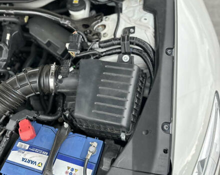 Білий Хонда Кросстур, об'ємом двигуна 2.35 л та пробігом 294 тис. км за 12950 $, фото 103 на Automoto.ua