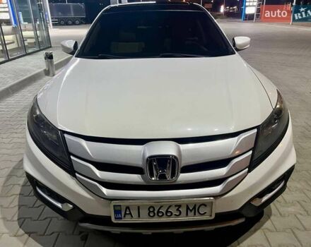 Білий Хонда Кросстур, об'ємом двигуна 2.4 л та пробігом 147 тис. км за 14000 $, фото 2 на Automoto.ua