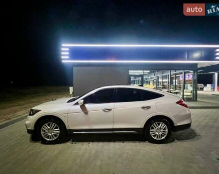 Білий Хонда Кросстур, об'ємом двигуна 2.4 л та пробігом 147 тис. км за 14000 $, фото 3 на Automoto.ua