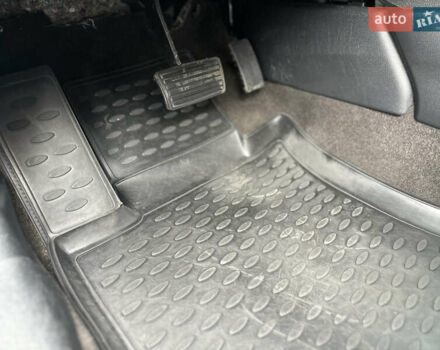 Білий Хонда Кросстур, об'ємом двигуна 2.35 л та пробігом 294 тис. км за 12950 $, фото 61 на Automoto.ua