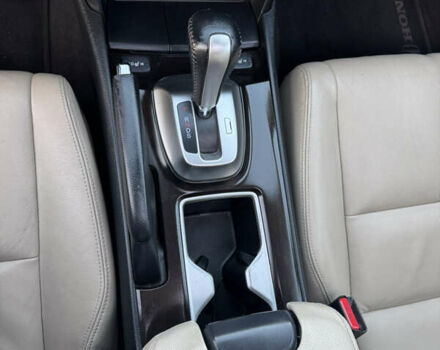 Білий Хонда Кросстур, об'ємом двигуна 3.47 л та пробігом 198 тис. км за 12800 $, фото 27 на Automoto.ua