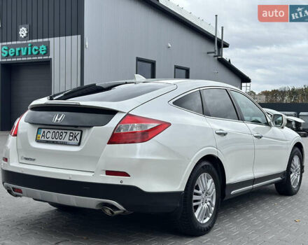 Білий Хонда Кросстур, об'ємом двигуна 2.35 л та пробігом 294 тис. км за 12950 $, фото 18 на Automoto.ua