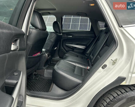 Білий Хонда Кросстур, об'ємом двигуна 2.35 л та пробігом 294 тис. км за 12950 $, фото 69 на Automoto.ua