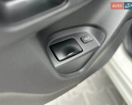 Білий Хонда Кросстур, об'ємом двигуна 2.35 л та пробігом 294 тис. км за 12950 $, фото 80 на Automoto.ua