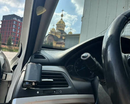 Белый Хонда Кросстур, объемом двигателя 2.4 л и пробегом 340 тыс. км за 12300 $, фото 20 на Automoto.ua