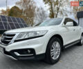 Білий Хонда Кросстур, об'ємом двигуна 2.35 л та пробігом 294 тис. км за 12950 $, фото 1 на Automoto.ua