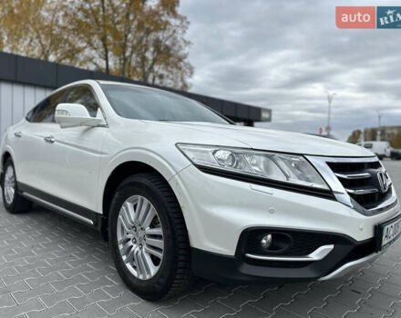 Білий Хонда Кросстур, об'ємом двигуна 2.35 л та пробігом 294 тис. км за 12950 $, фото 12 на Automoto.ua