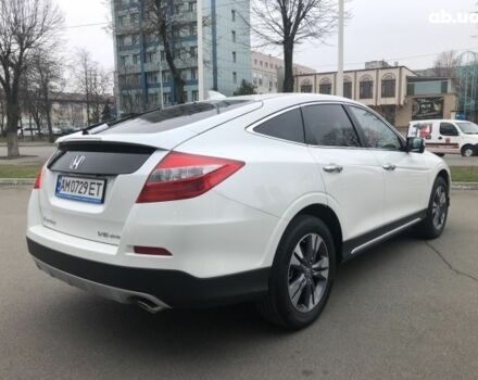 Білий Хонда Кросстур, об'ємом двигуна 3.5 л та пробігом 170 тис. км за 17900 $, фото 4 на Automoto.ua