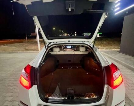 Білий Хонда Кросстур, об'ємом двигуна 2.4 л та пробігом 147 тис. км за 14000 $, фото 6 на Automoto.ua