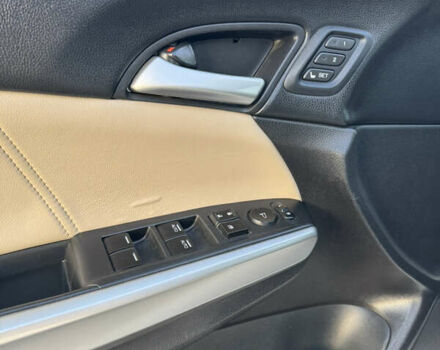 Білий Хонда Кросстур, об'ємом двигуна 3.47 л та пробігом 198 тис. км за 12800 $, фото 21 на Automoto.ua