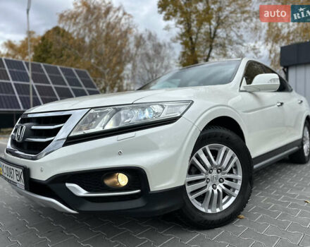 Білий Хонда Кросстур, об'ємом двигуна 2.35 л та пробігом 294 тис. км за 12950 $, фото 32 на Automoto.ua