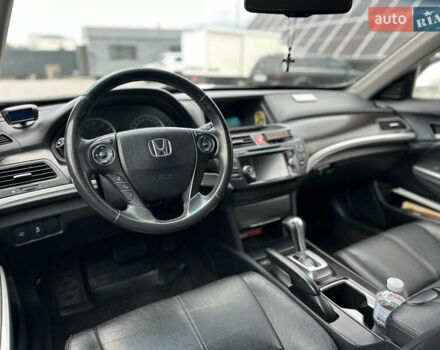 Білий Хонда Кросстур, об'ємом двигуна 2.35 л та пробігом 294 тис. км за 12950 $, фото 74 на Automoto.ua