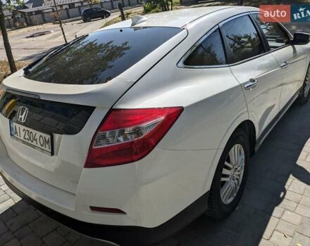 Белый Хонда Кросстур, объемом двигателя 2.36 л и пробегом 214 тыс. км за 11999 $, фото 4 на Automoto.ua