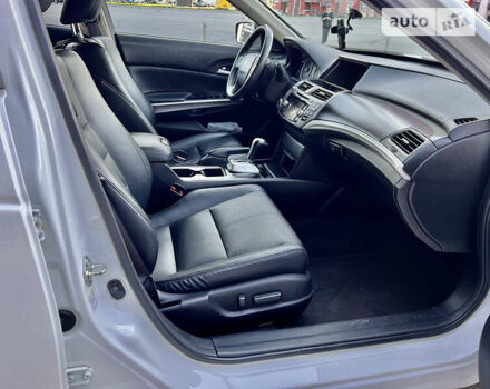 Білий Хонда Кросстур, об'ємом двигуна 3.5 л та пробігом 117 тис. км за 17500 $, фото 49 на Automoto.ua