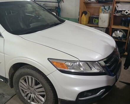 Белый Хонда Кросстур, объемом двигателя 2.4 л и пробегом 204 тыс. км за 11100 $, фото 1 на Automoto.ua