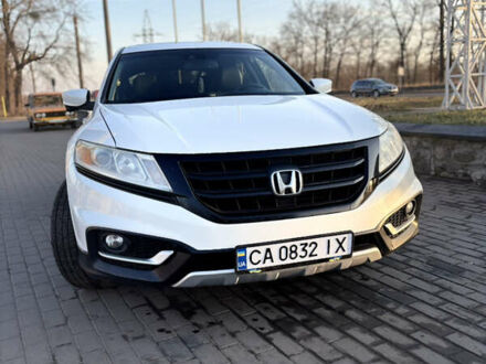 Хонда Кросстур 2013 в Смеле на Automoto.ua Белый Хонда Кросстур, объемом двигателя 2.35 л и пробегом 222 тыс. км за 14400 $, фото 1 на Automoto.ua