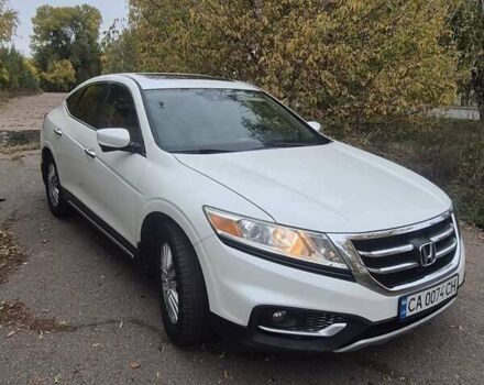 Белый Хонда Кросстур, объемом двигателя 2.4 л и пробегом 360 тыс. км за 13200 $, фото 1 на Automoto.ua