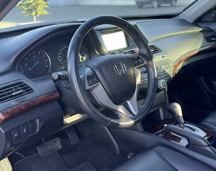 Черный Хонда Кросстур, объемом двигателя 3.47 л и пробегом 114 тыс. км за 13000 $, фото 26 на Automoto.ua