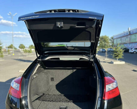 Черный Хонда Кросстур, объемом двигателя 3.47 л и пробегом 114 тыс. км за 13000 $, фото 4 на Automoto.ua