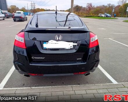 Черный Хонда Кросстур, объемом двигателя 3.5 л и пробегом 187 тыс. км за 16000 $, фото 3 на Automoto.ua