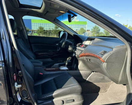 Черный Хонда Кросстур, объемом двигателя 3.47 л и пробегом 114 тыс. км за 13000 $, фото 22 на Automoto.ua