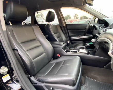 Чорний Хонда Кросстур, об'ємом двигуна 3 л та пробігом 146 тис. км за 11800 $, фото 16 на Automoto.ua