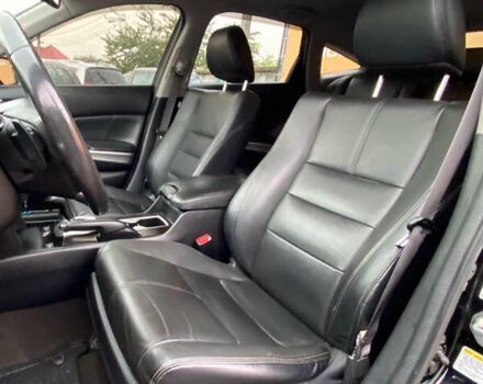 Чорний Хонда Кросстур, об'ємом двигуна 3 л та пробігом 146 тис. км за 11800 $, фото 24 на Automoto.ua