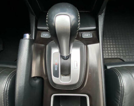 Чорний Хонда Кросстур, об'ємом двигуна 3 л та пробігом 146 тис. км за 11800 $, фото 12 на Automoto.ua