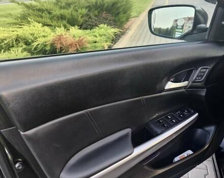 Черный Хонда Кросстур, объемом двигателя 2.35 л и пробегом 158 тыс. км за 14100 $, фото 15 на Automoto.ua