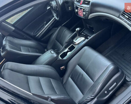 Чорний Хонда Кросстур, об'ємом двигуна 2.4 л та пробігом 120 тис. км за 14200 $, фото 25 на Automoto.ua