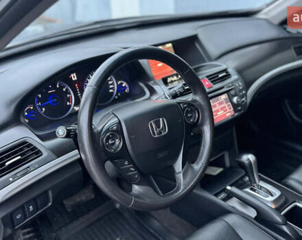 Чорний Хонда Кросстур, об'ємом двигуна 2.4 л та пробігом 120 тис. км за 14200 $, фото 35 на Automoto.ua