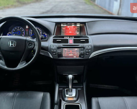 Чорний Хонда Кросстур, об'ємом двигуна 2.4 л та пробігом 120 тис. км за 14200 $, фото 29 на Automoto.ua