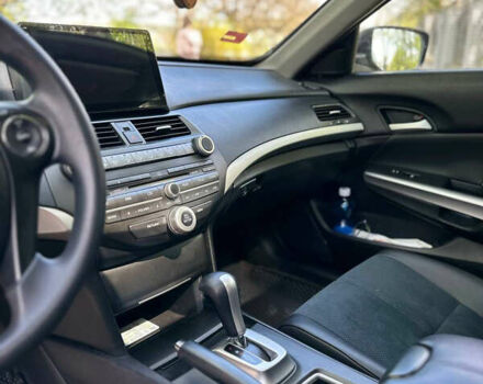 Хонда Кросстур 2013 в Черновцах на Automoto.ua Черный Хонда Кросстур, объемом двигателя 2.4 л и пробегом 179 тыс. км за 12200 $, фото 4 на Automoto.ua