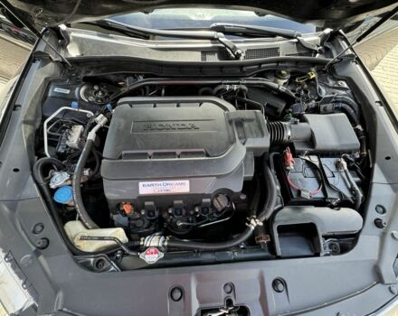 Черный Хонда Кросстур, объемом двигателя 0.35 л и пробегом 174 тыс. км за 12300 $, фото 11 на Automoto.ua