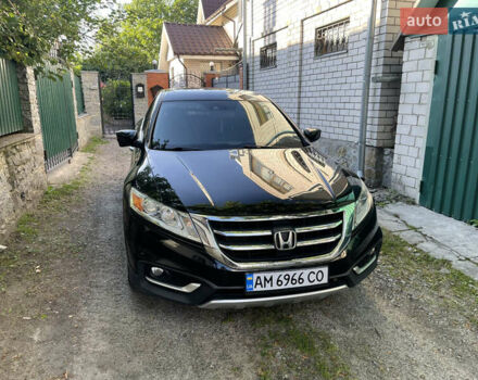 Черный Хонда Кросстур, объемом двигателя 2.36 л и пробегом 220 тыс. км за 10100 $, фото 1 на Automoto.ua