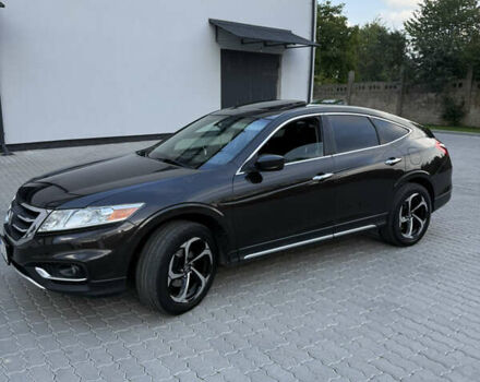 Коричневый Хонда Кросстур, объемом двигателя 2.35 л и пробегом 179 тыс. км за 13400 $, фото 1 на Automoto.ua