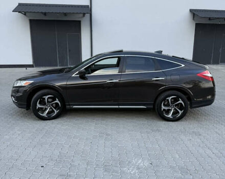 Коричневый Хонда Кросстур, объемом двигателя 2.35 л и пробегом 179 тыс. км за 13400 $, фото 2 на Automoto.ua